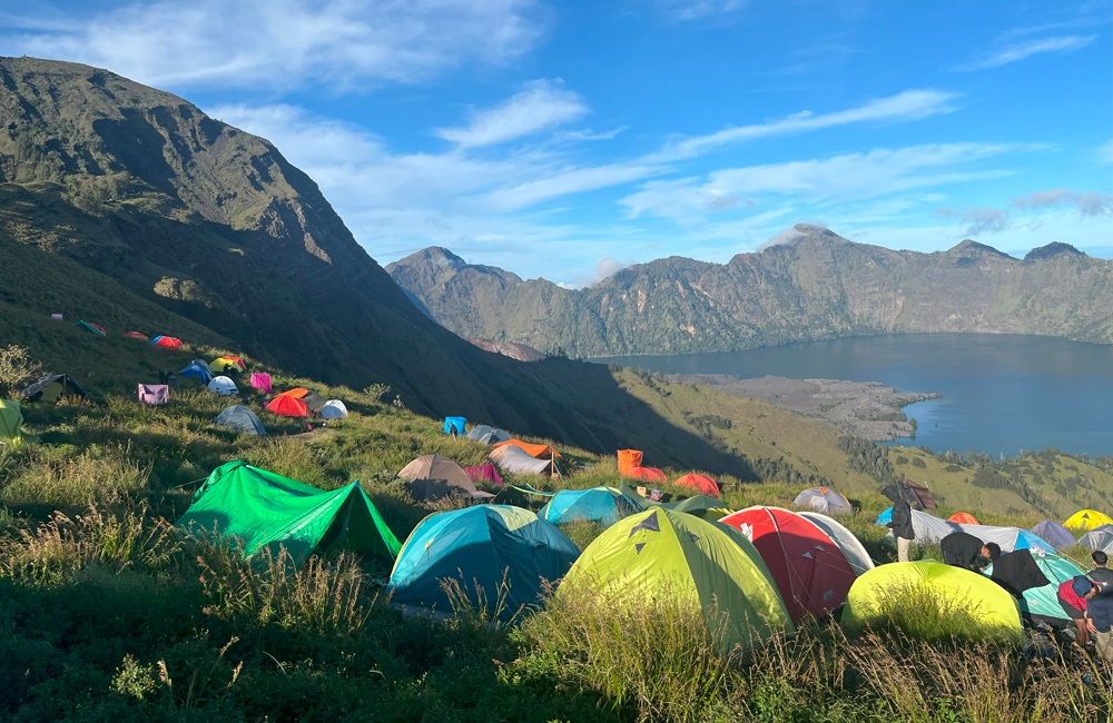 View Lake of Segara Anak from Crater rim Sembalun