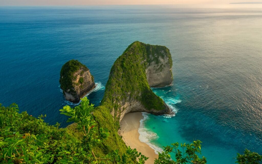 Kelingkin Beach Nusa Penida