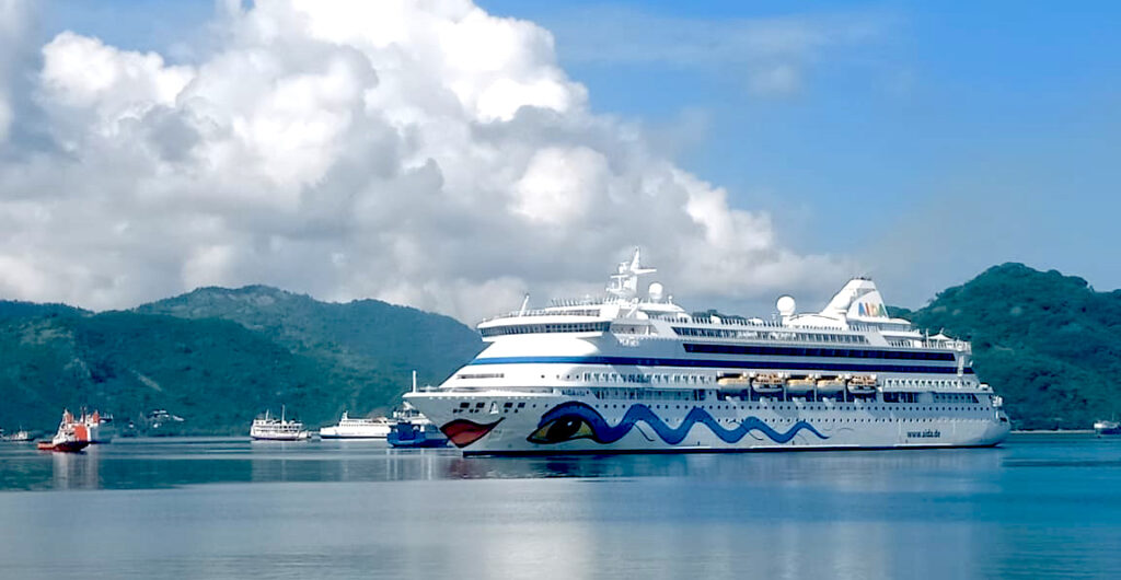 Cruise Ship at GIli Mas Lembar Lombok island