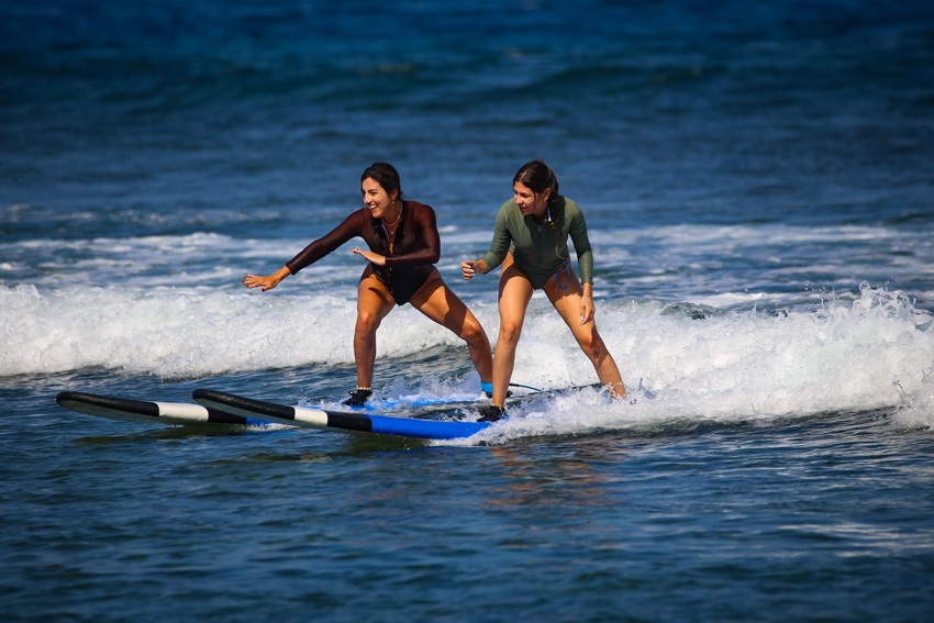 5 Days Surf Camp Program